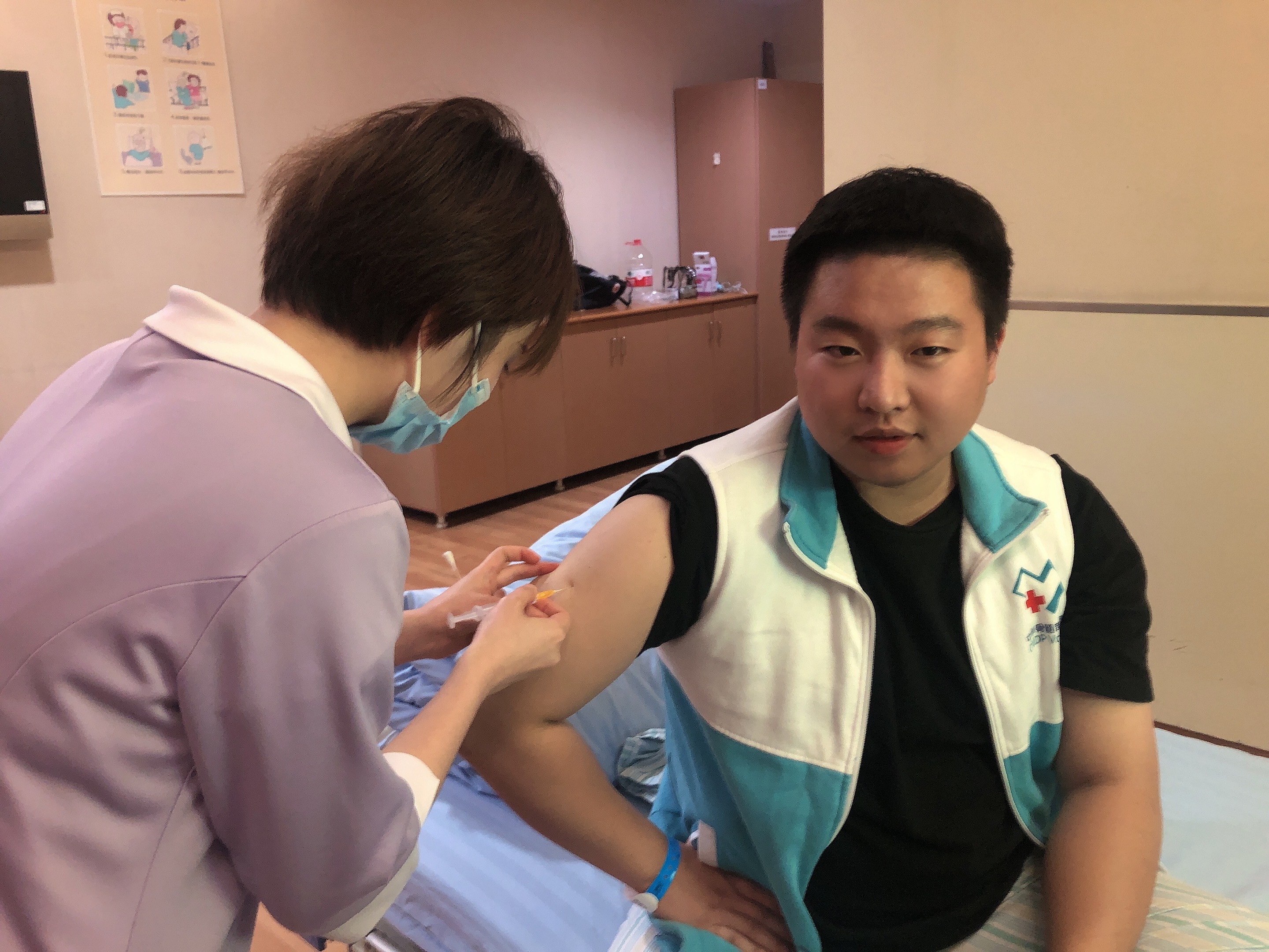 24岁小伙捐造血干细胞救15个月大幼童