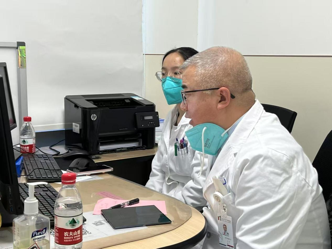 老年淋巴瘤患者的治疗现状与挑战