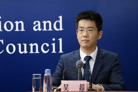 援鄂“90后”党员：青年就像干细胞 能迅速分化为抗疫先锋兵