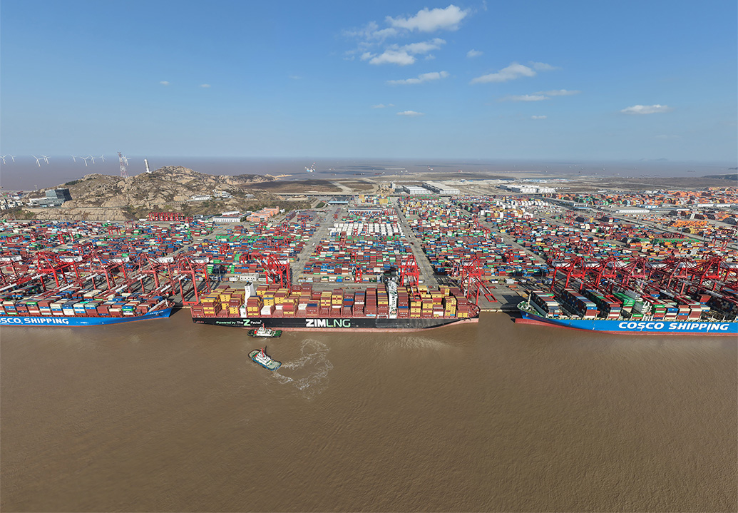 两会申聚焦｜从5万亿之城到全球创新高地，上海乘势而上