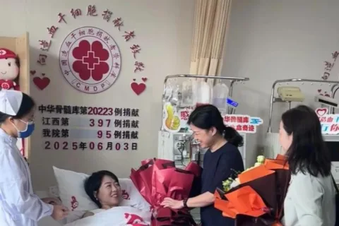 江西南昌：90后妈妈捐造血干细胞 用大爱为生命“续航”