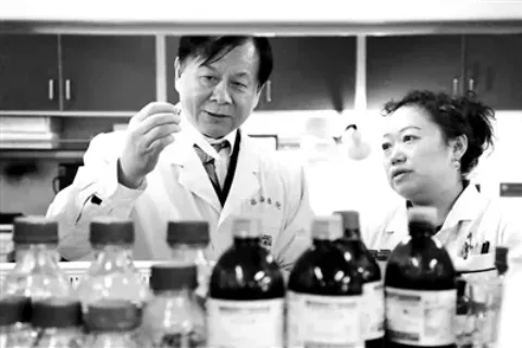 治疗艾滋病 中国科研人员有了新发现